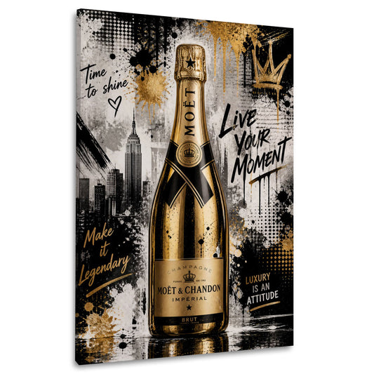 Bottiglia di champagne oro con scritta Live your Moment quadro