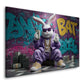 Coniglio bianco in tuta viola con banconote graffiti quadro