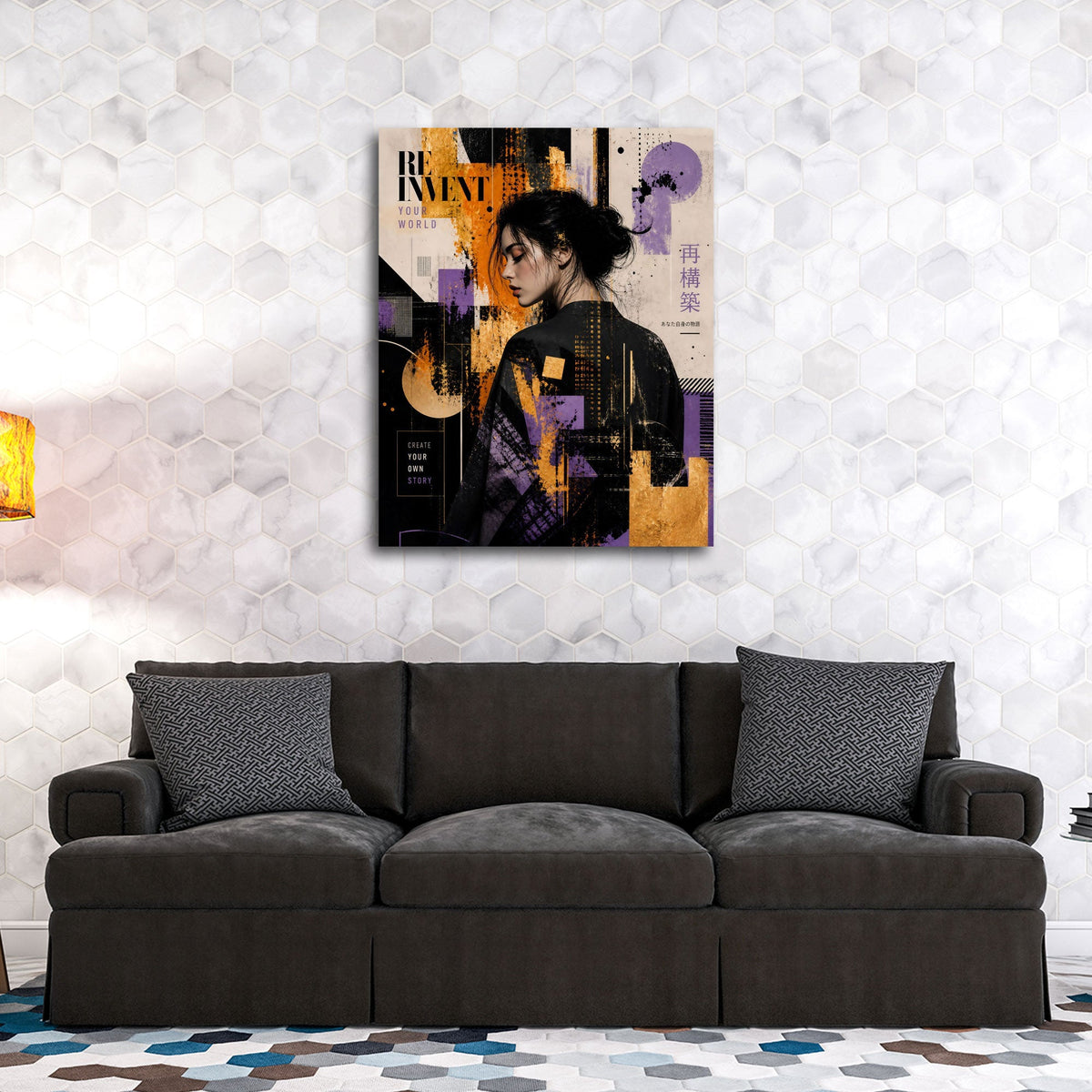 Donna giapponese di profilo in collage viola e oro moderno quadro