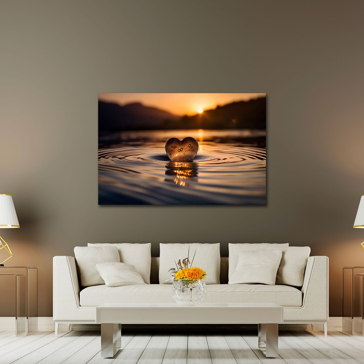 Cuore di vetro nell'acqua al tramonto dorato quadro
