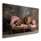Leone su divano in un elegante salotto ritratto di animale quadro