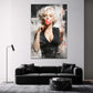 Marilyn Monroe con bolla di gomma rosa e accenti rossi quadro