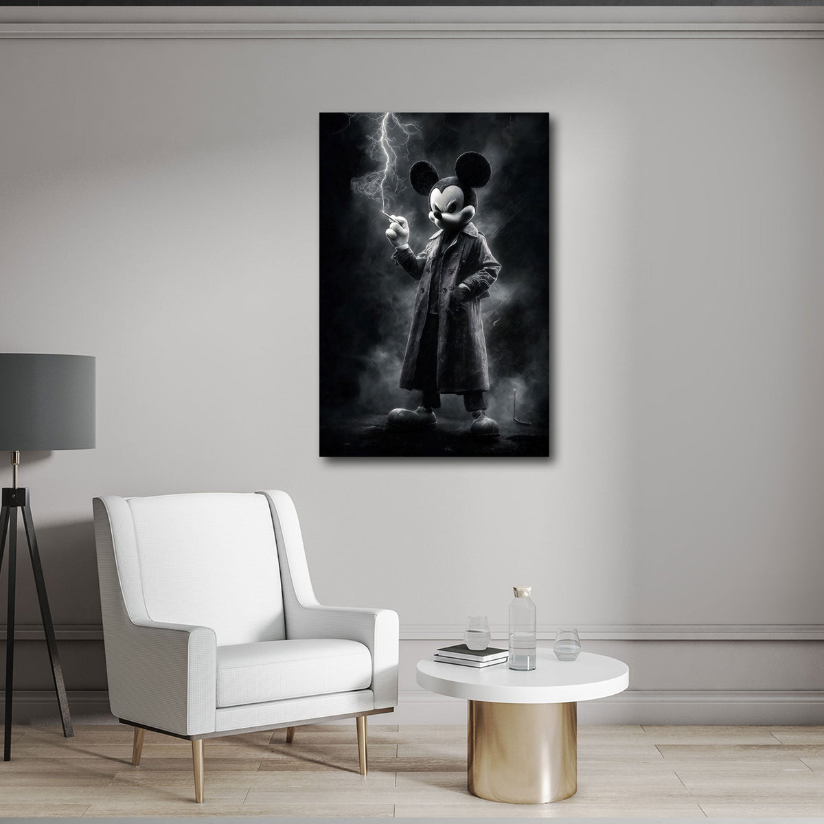 Topo con cappotto sotto il temporale in bianco e nero quadro