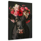 Mucca nera con corona di fiori rossi quadro