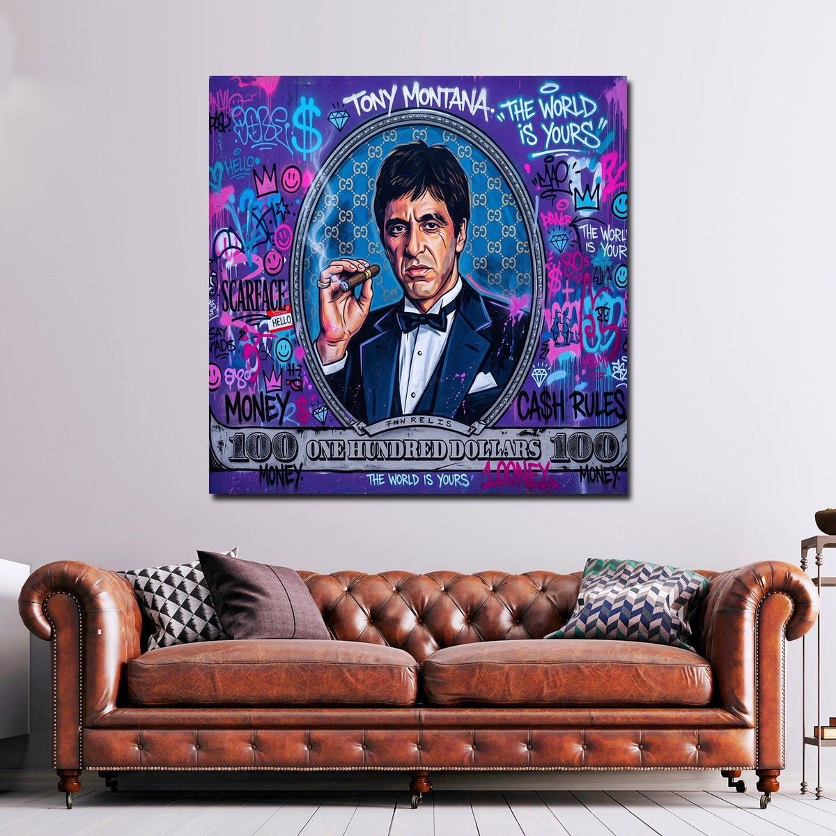 Quadro quadrato Scarface 100 dollari appeso in ufficio