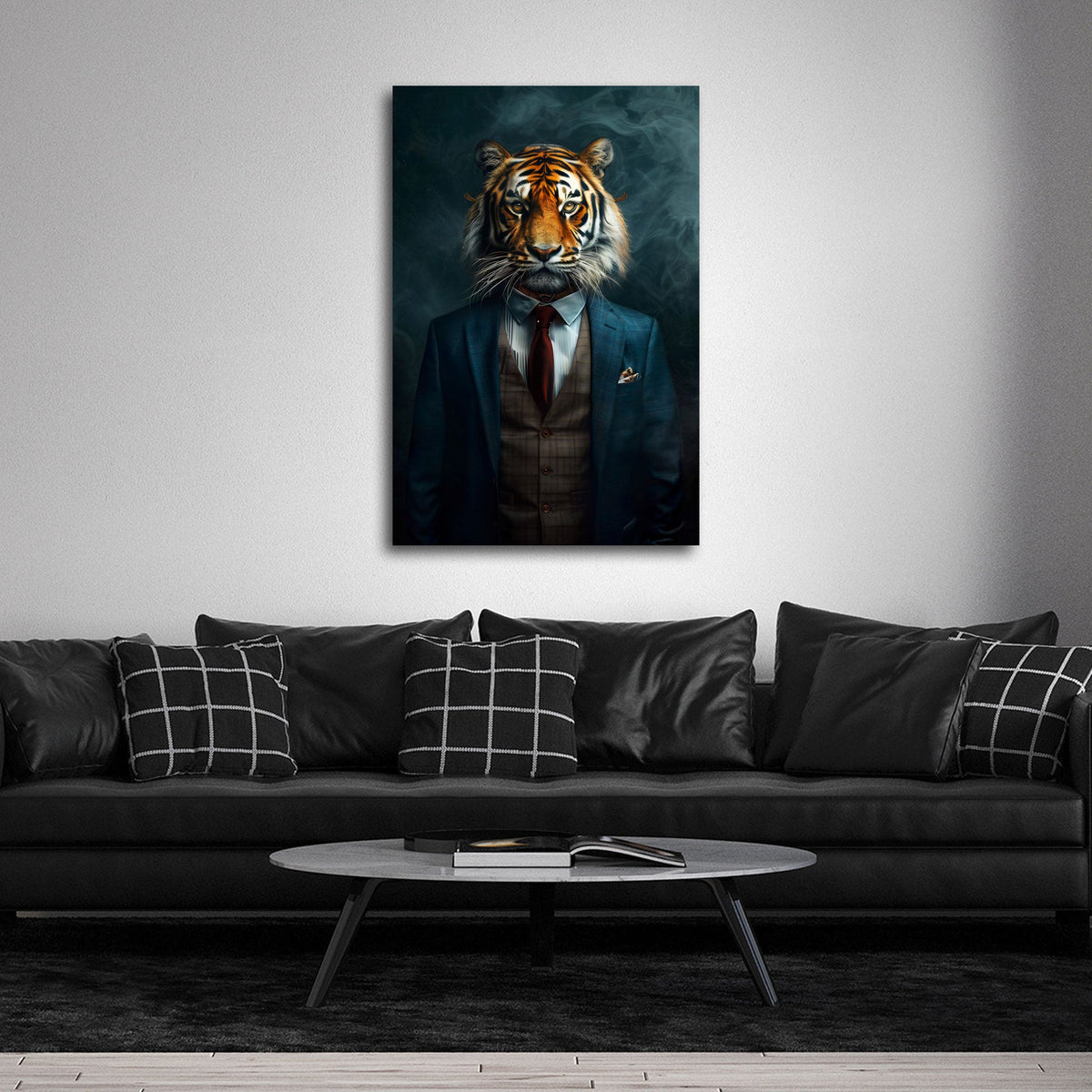 Tigre in abito elegante con cravatta su sfondo scuro quadro