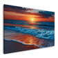 Tramonto sul mare con onde sulla spiaggia quadro