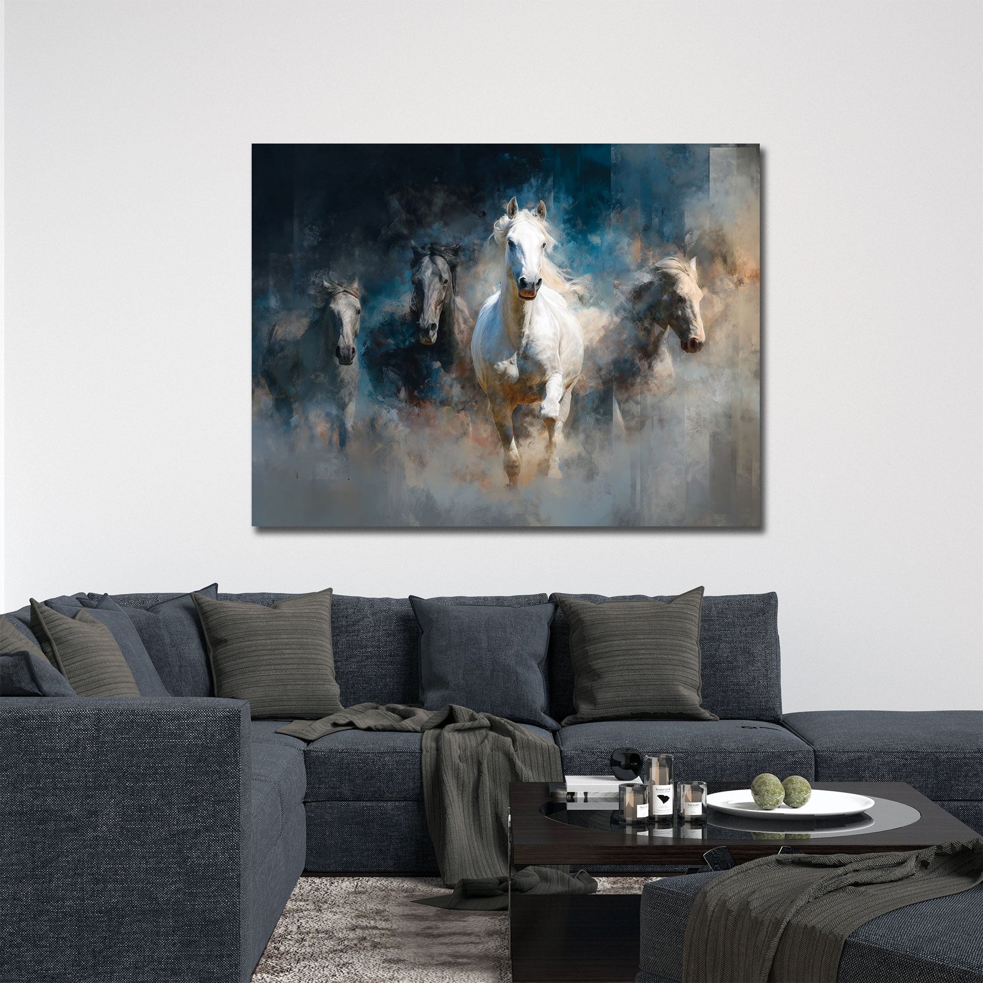 Cavalli bianchi nella nebbia con energia quadro